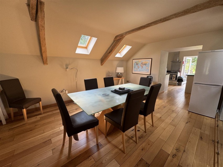 Images for NR BURRINGTON