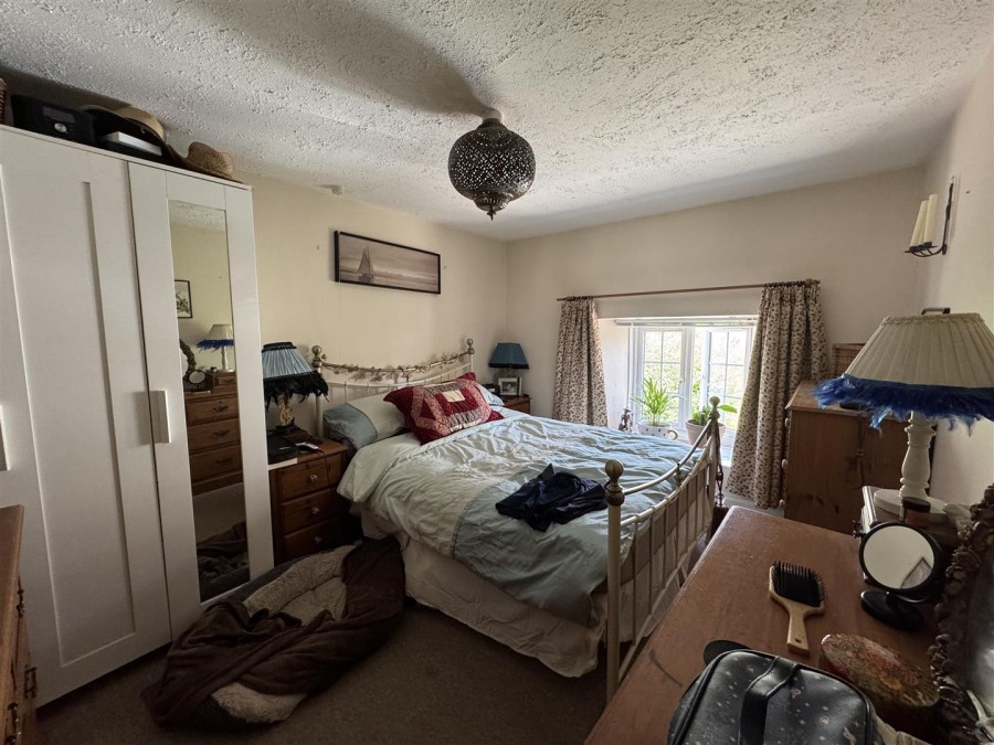 Images for KINGS NYMPTON