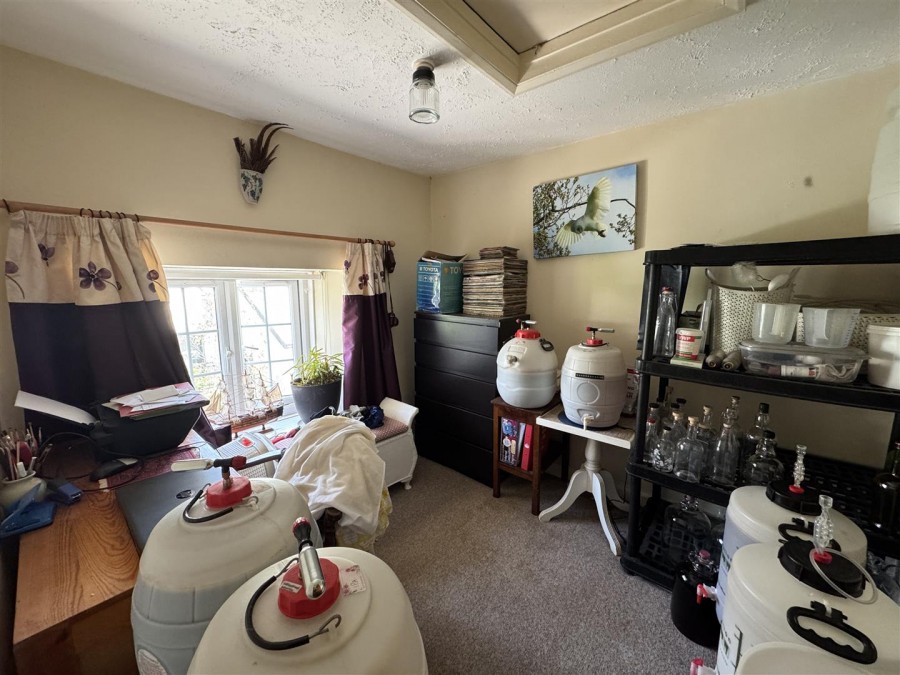 Images for KINGS NYMPTON