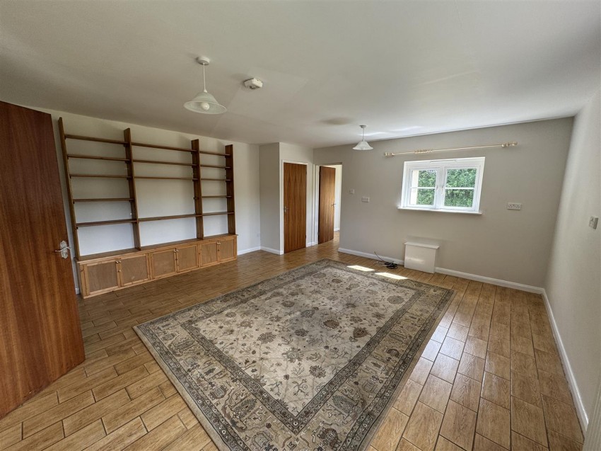 Images for BURRINGTON