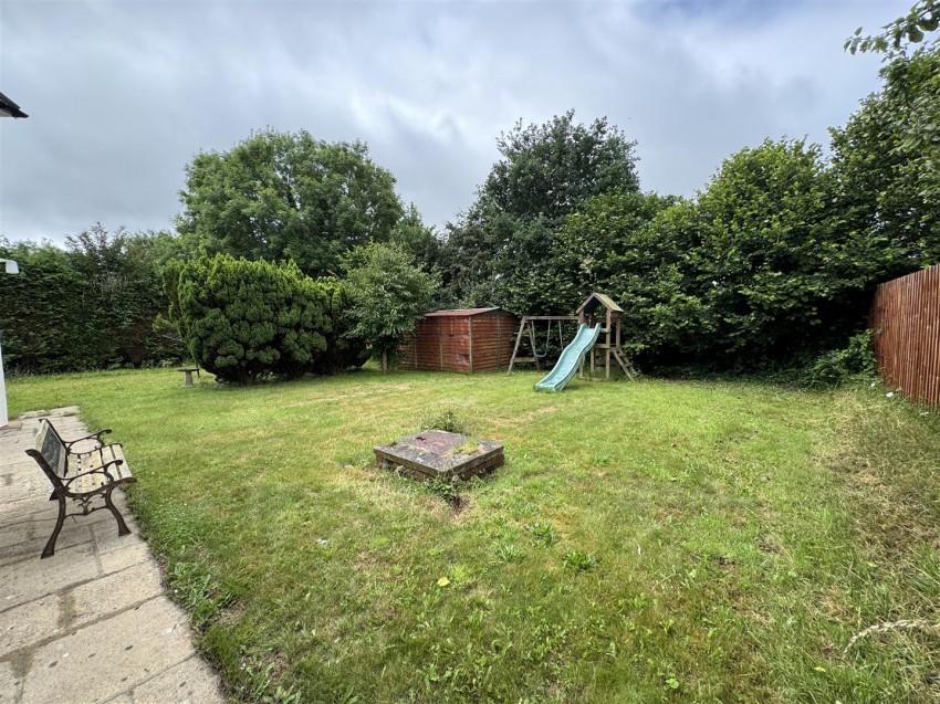 Images for CHAWLEIGH