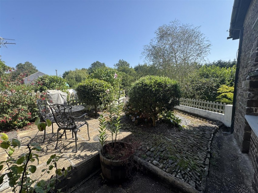 Images for CHAWLEIGH