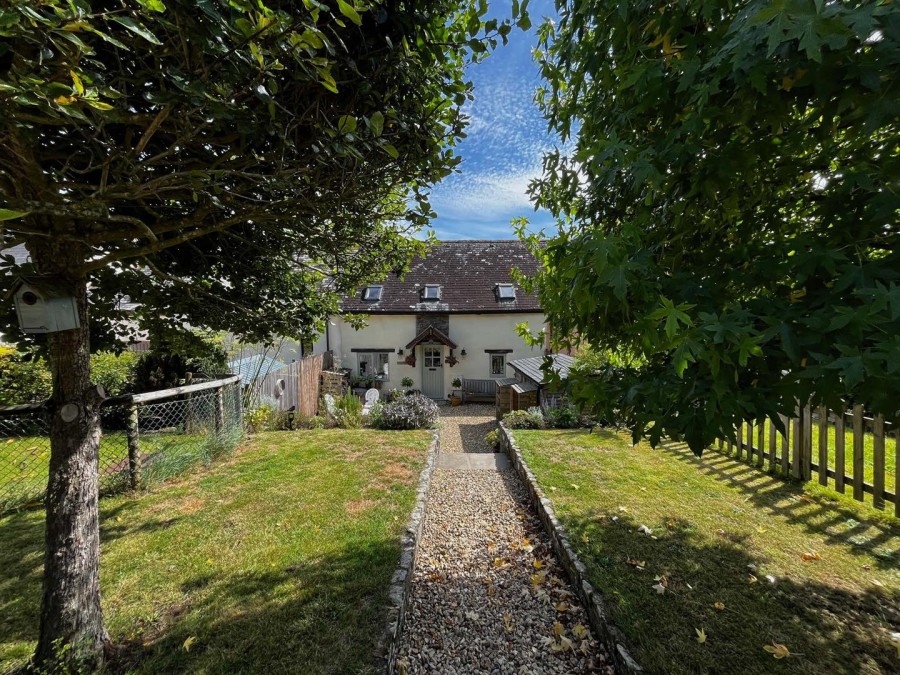 Images for NR CHAWLEIGH