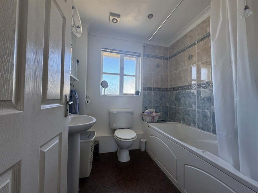 Images for NR CHULMLEIGH