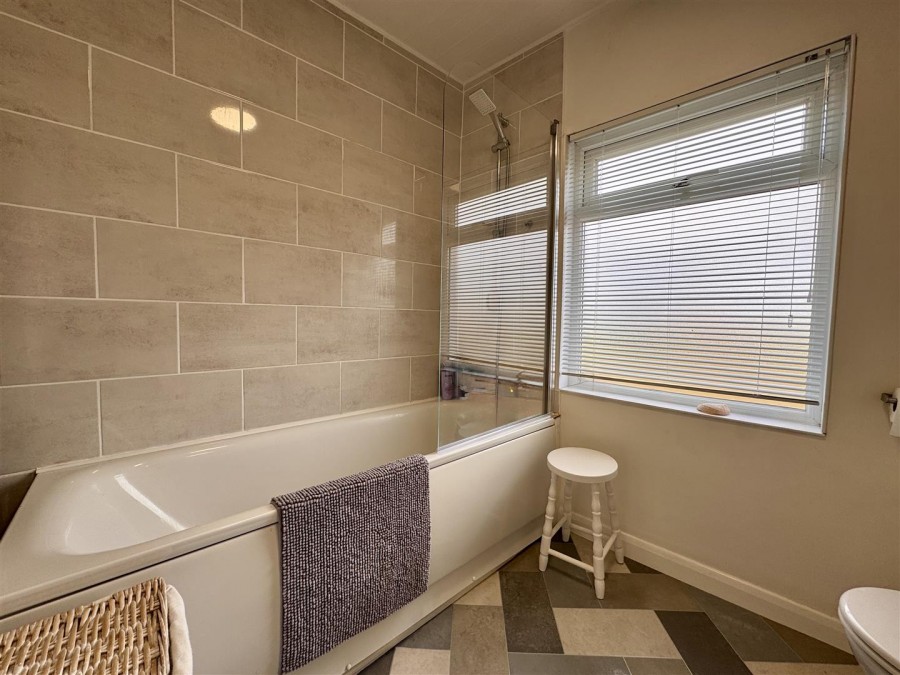 Images for CHAWLEIGH