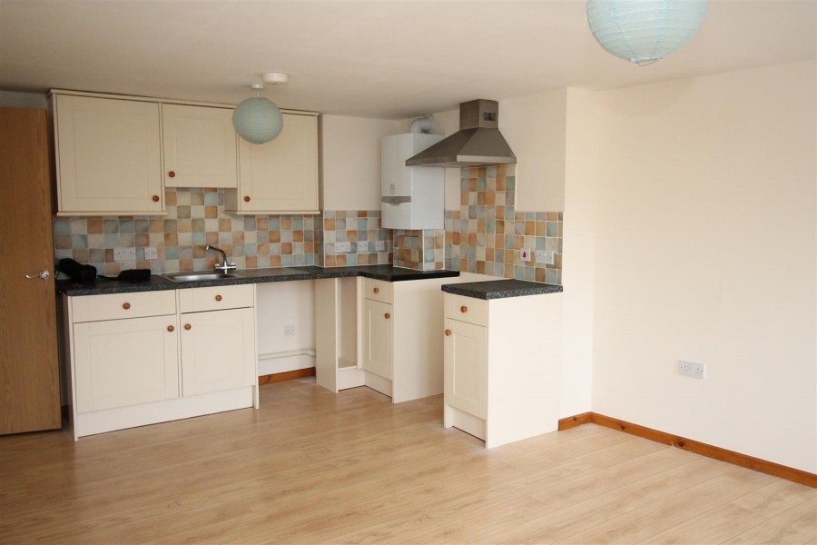 Images for CREDITON