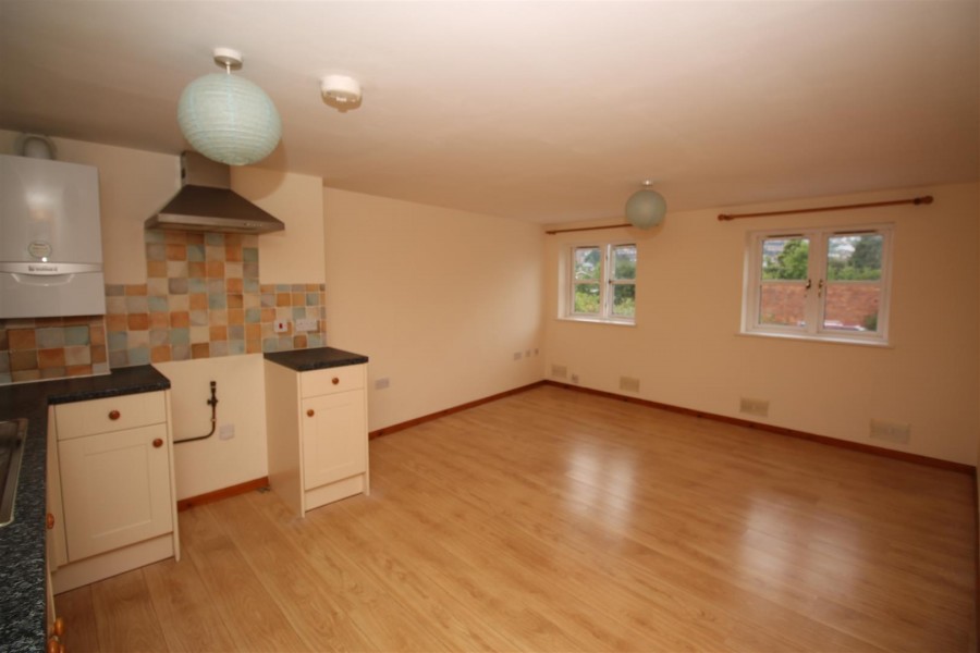 Images for CREDITON