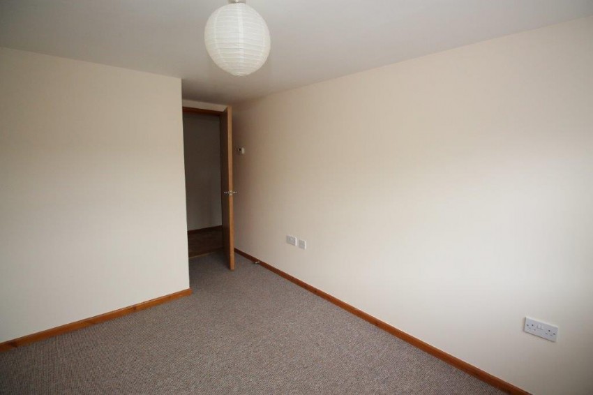Images for CREDITON